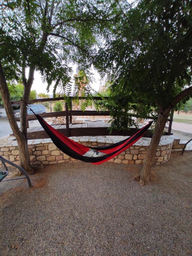 Hotel Takis Agios Georgios  Екстериор снимка